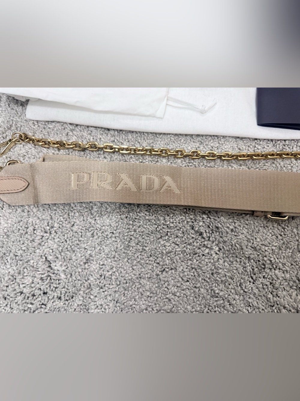 Prada Re-edition - Picture 3 of 16